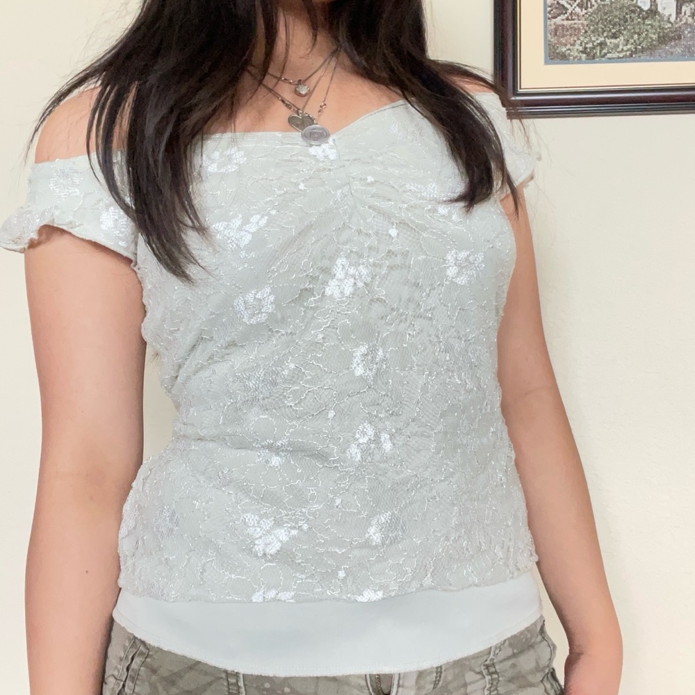 🎀 FINAL PRICE mint lace top